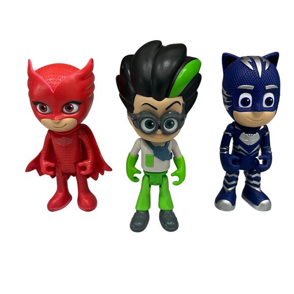 PJ Masks 6" Deluxe Talking Red Owlette Catboy Romeo Action Figures Poseable - Picture 5 of 5